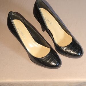 Chadwicks Black Croc-Embossed Heels